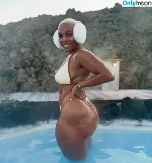 tinktink / Dallas barber / Tinkparker / iamshaybrown / tink_tinkk nude photo #0001