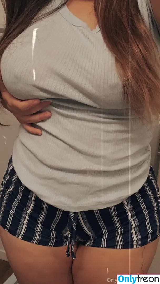 tinyabbie nude photo #0004 (tiny.abbie)