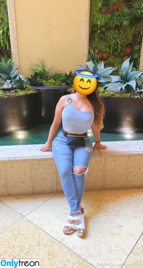 tinyabbie nude photo #0041 (tiny.abbie)