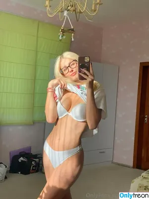 tinyleyla / tinyley nude photo #0030