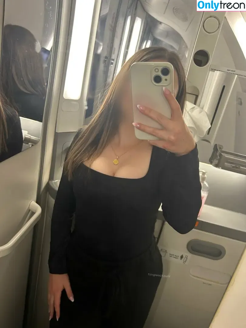 Tinypeachpuff nude photo #0299 (__peachpuff__)