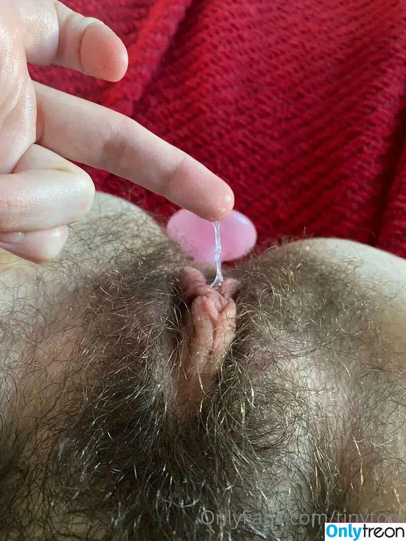 tinytoni nude photo #0337 (_thattinytonii)
