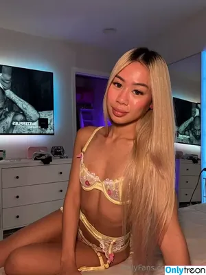 tinyyyk / kayla.tran / kaylakipp / peachlingg nude photo #1284
