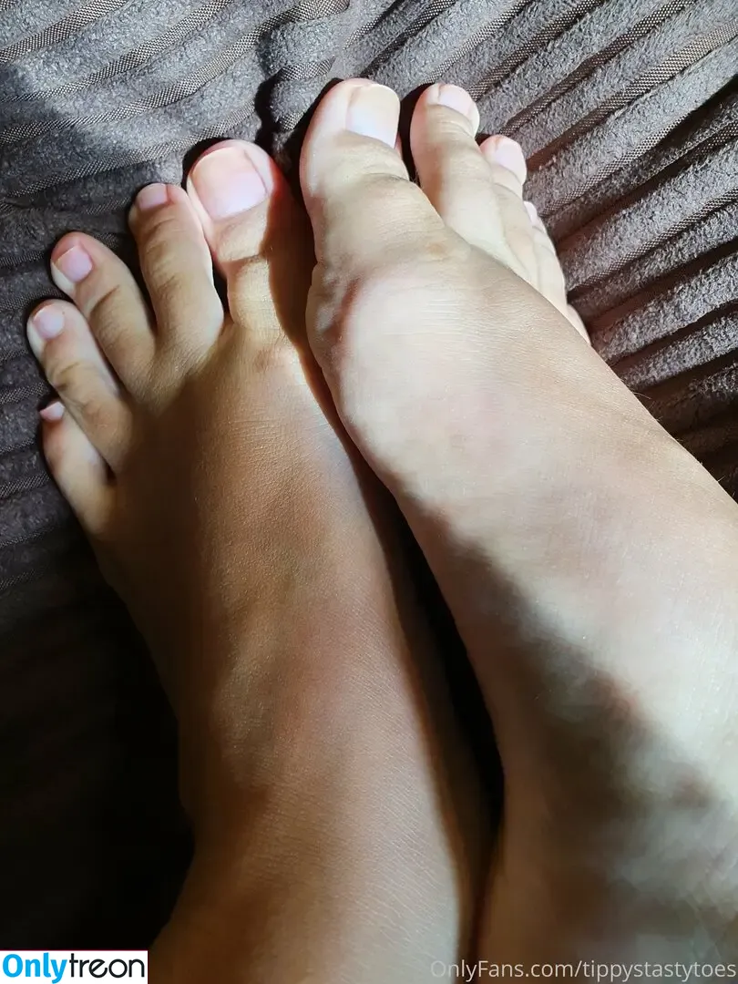 tippystastytoes nude photo #0002 (tippystastytoes)