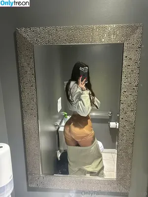 Tismpump / pumpsplayhouse nude photo #0016