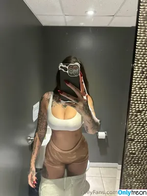 Tismpump / pumpsplayhouse nude photo #0017