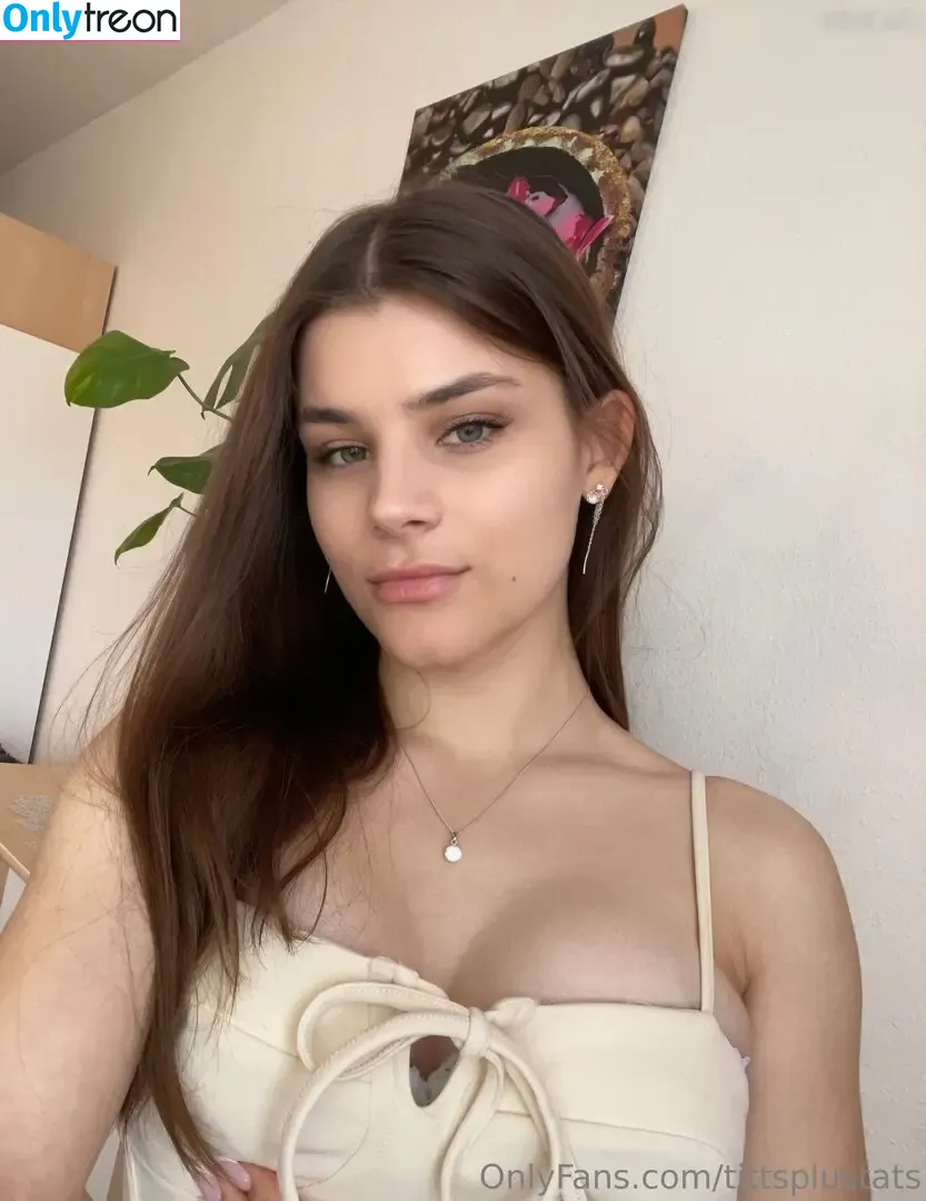 Titsplustats_Emely nude photo #0116 (only.tattss / tittsplustats)