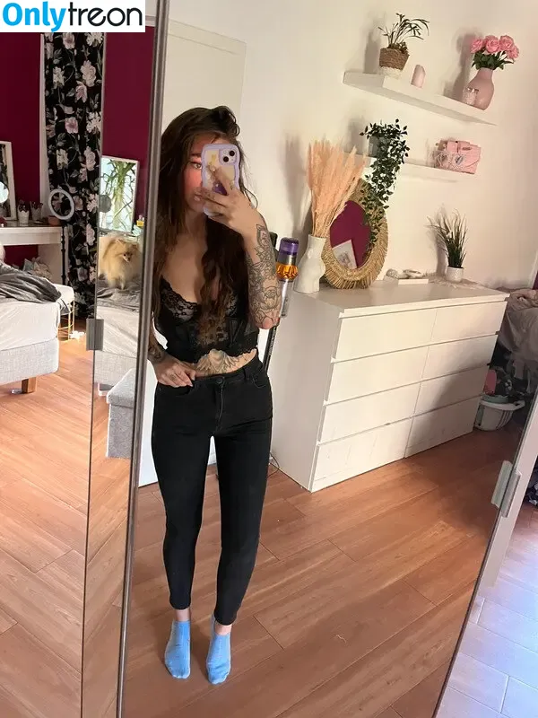 Tizeax nude photo #0092 (khaleesiwhite)