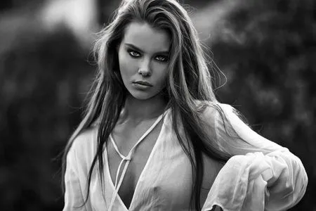 Tiziano Di Garbo / christophe_lesage фото голая #0054