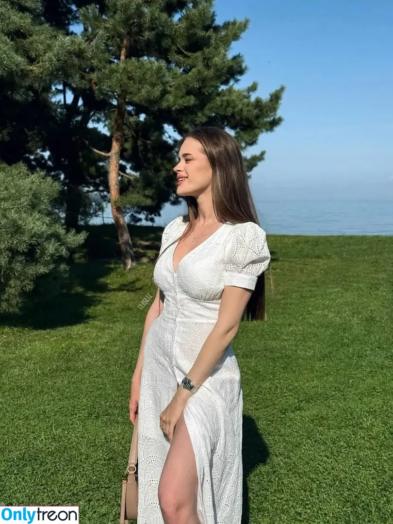 tlisliz nude photo #0155 (tlisliz)