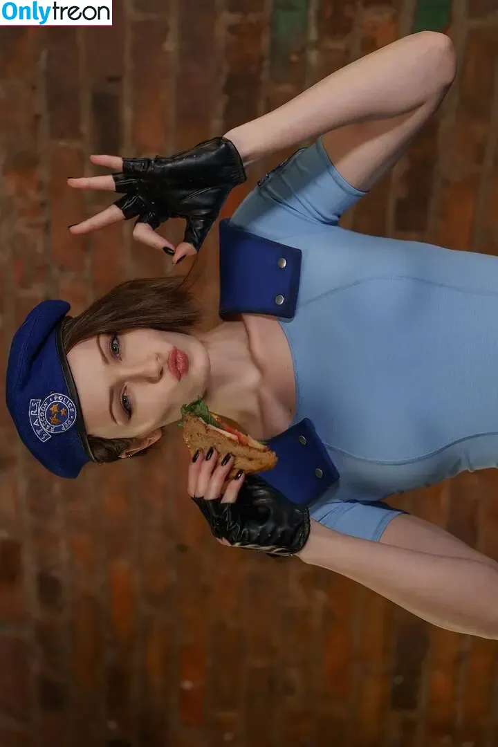 Tniwe голая photo #2323 (Tniwe)