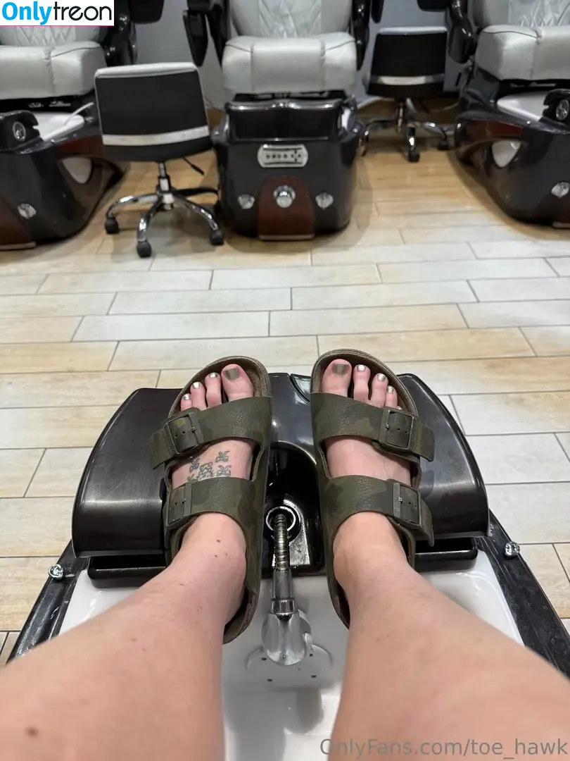 toe_hawk nude photo #0010 (toe.hawk24)