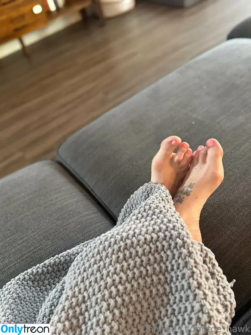 toe_hawk nude photo #0012 (toe.hawk24)