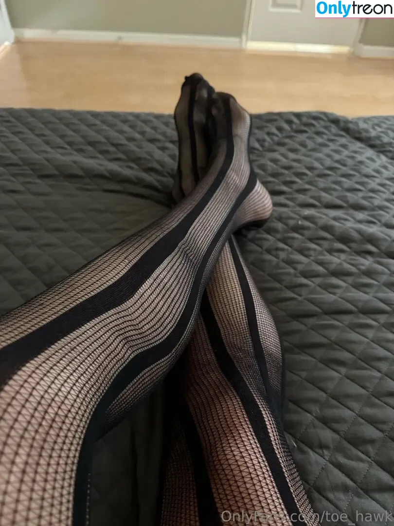 toe_hawk nude photo #0017 (toe.hawk24)