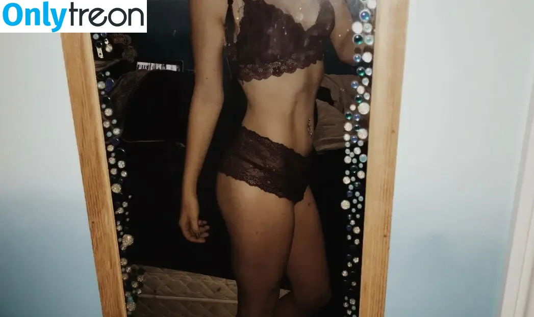 tokebabyyy nude photo #0007 (kayebabyyy)