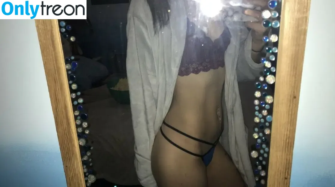 tokebabyyy nude photo #0008 (kayebabyyy)