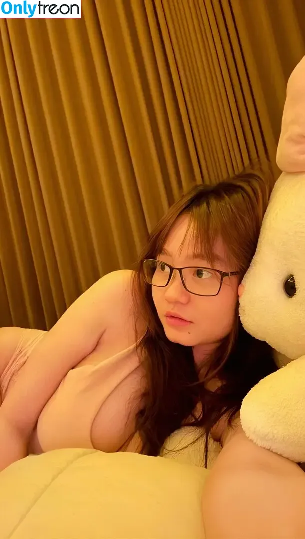 Tokyovibes nude photo #0227 (initokyolagi / tokyovibess_)