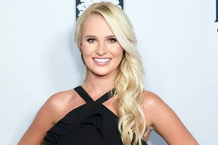 Tomi Lahren / lahrenlemons / tomilahren фото голая #0121