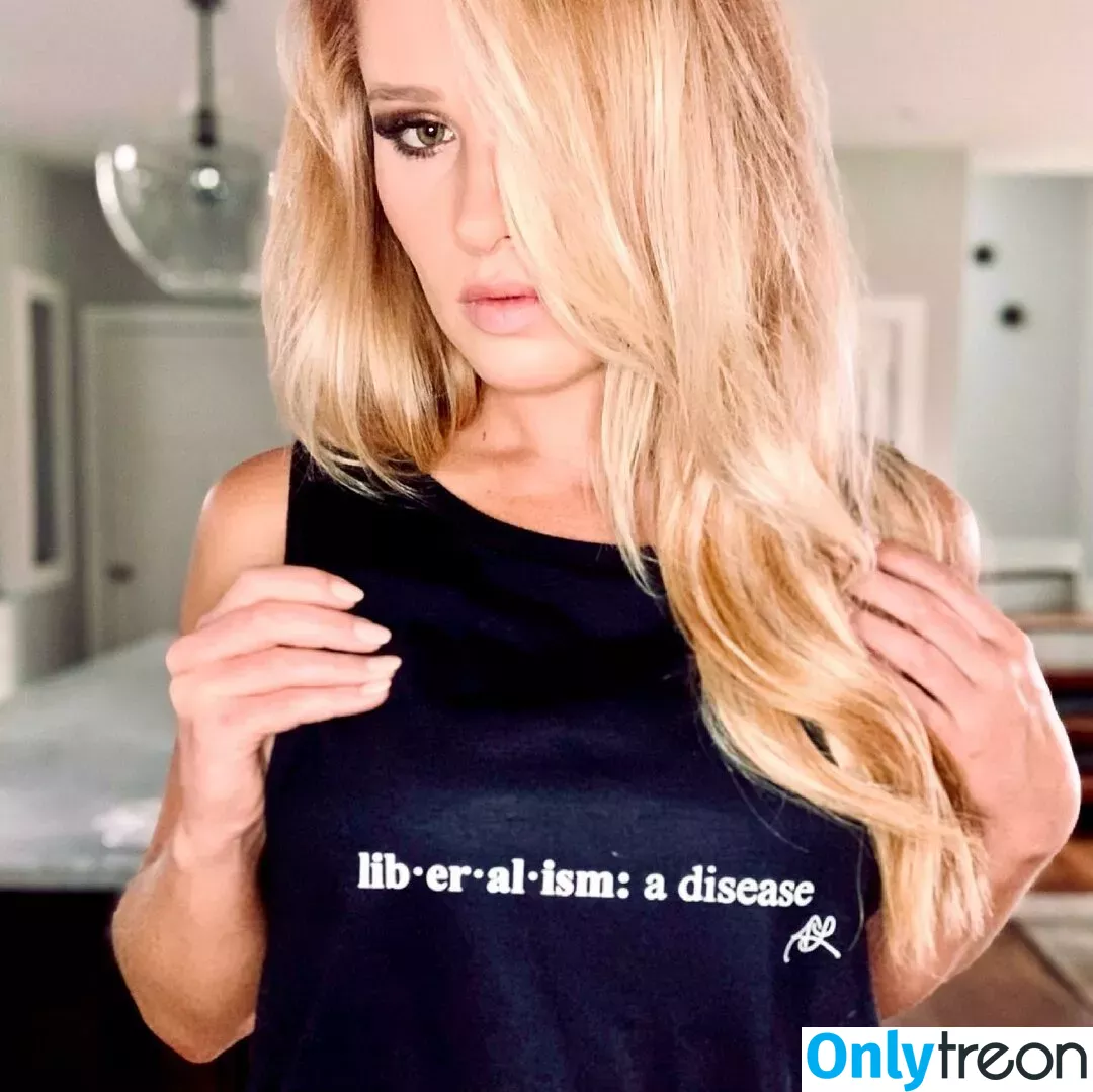 Tomi Lahren голая photo #0142 (lahrenlemons / tomilahren)