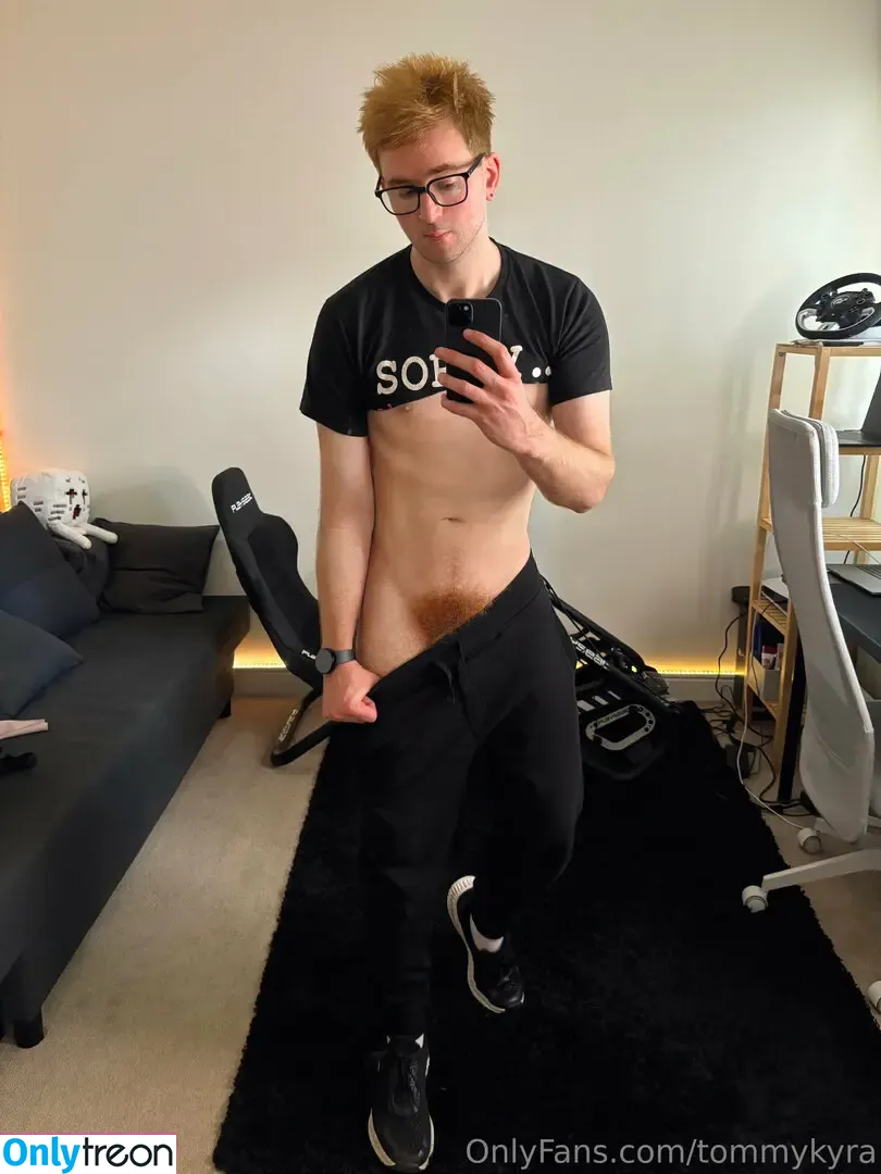 tommykyra nude photo #0012 (mtk_dogs)