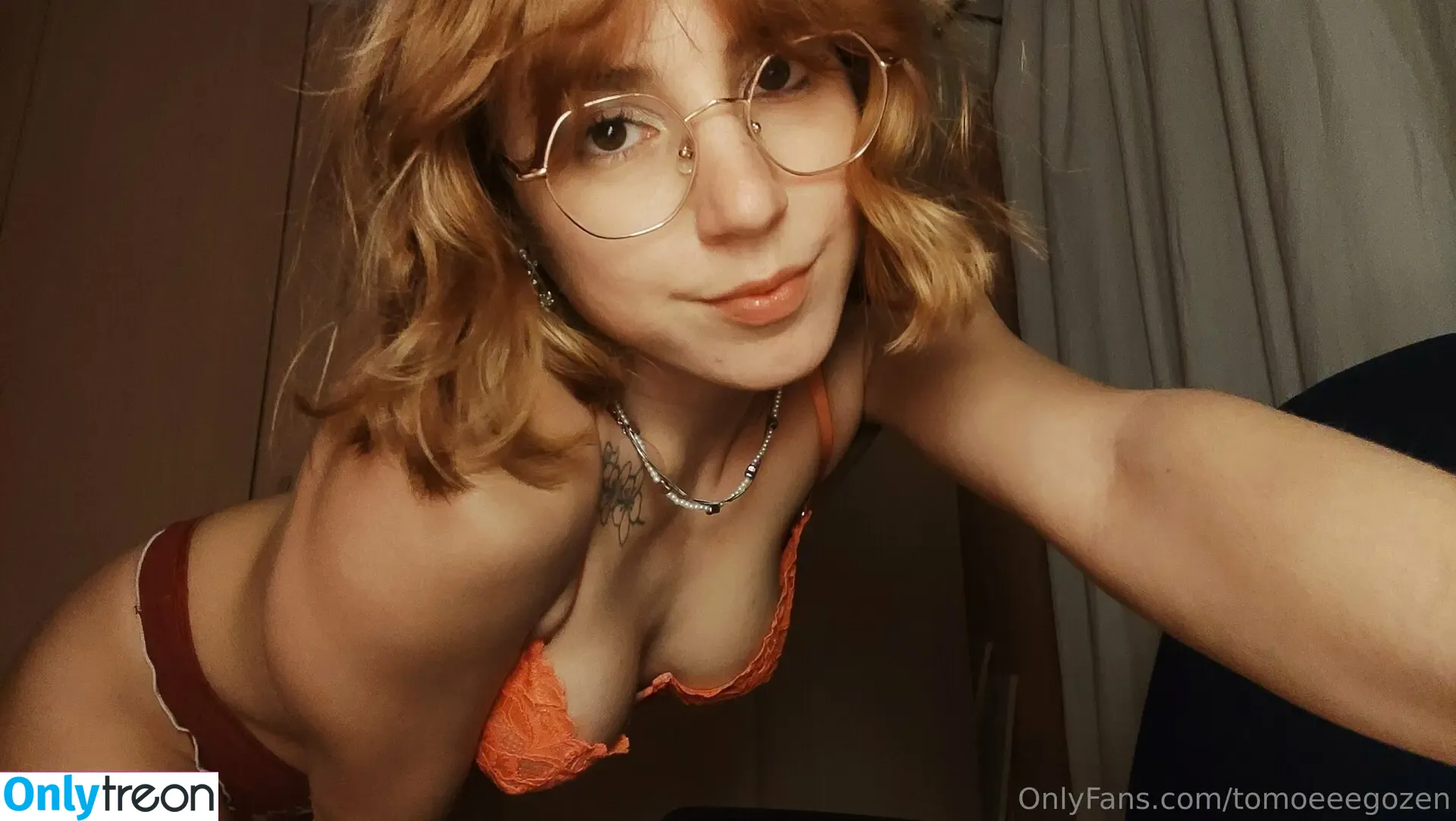 tomoeeegozen nude photo #0051 (blazedandbeautiful)