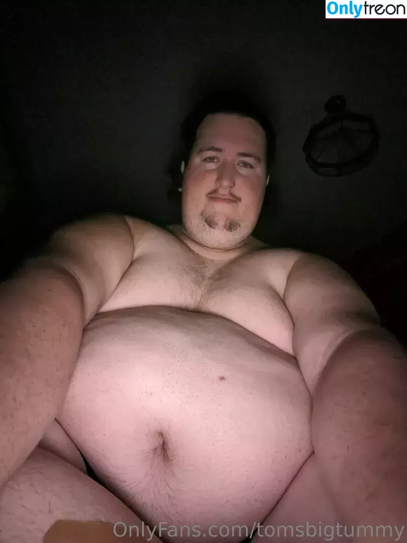 tomsbigtummy nude photo #0012 (jumongdoingthangs)