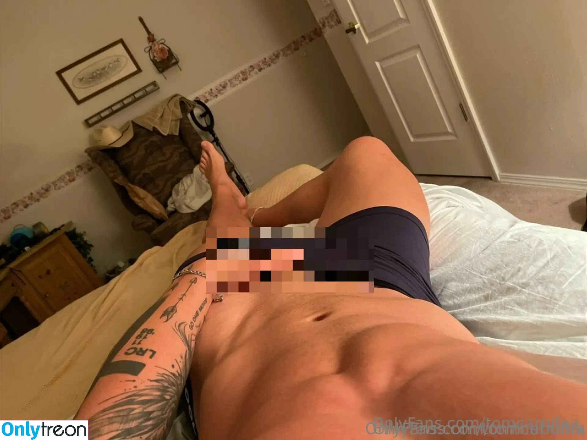 tomtheb0mb голая photo #0052 (tomth3b0mb)