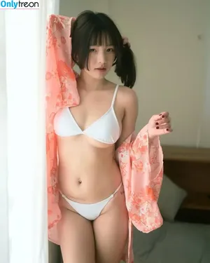 Tongbunny nude photo #0054