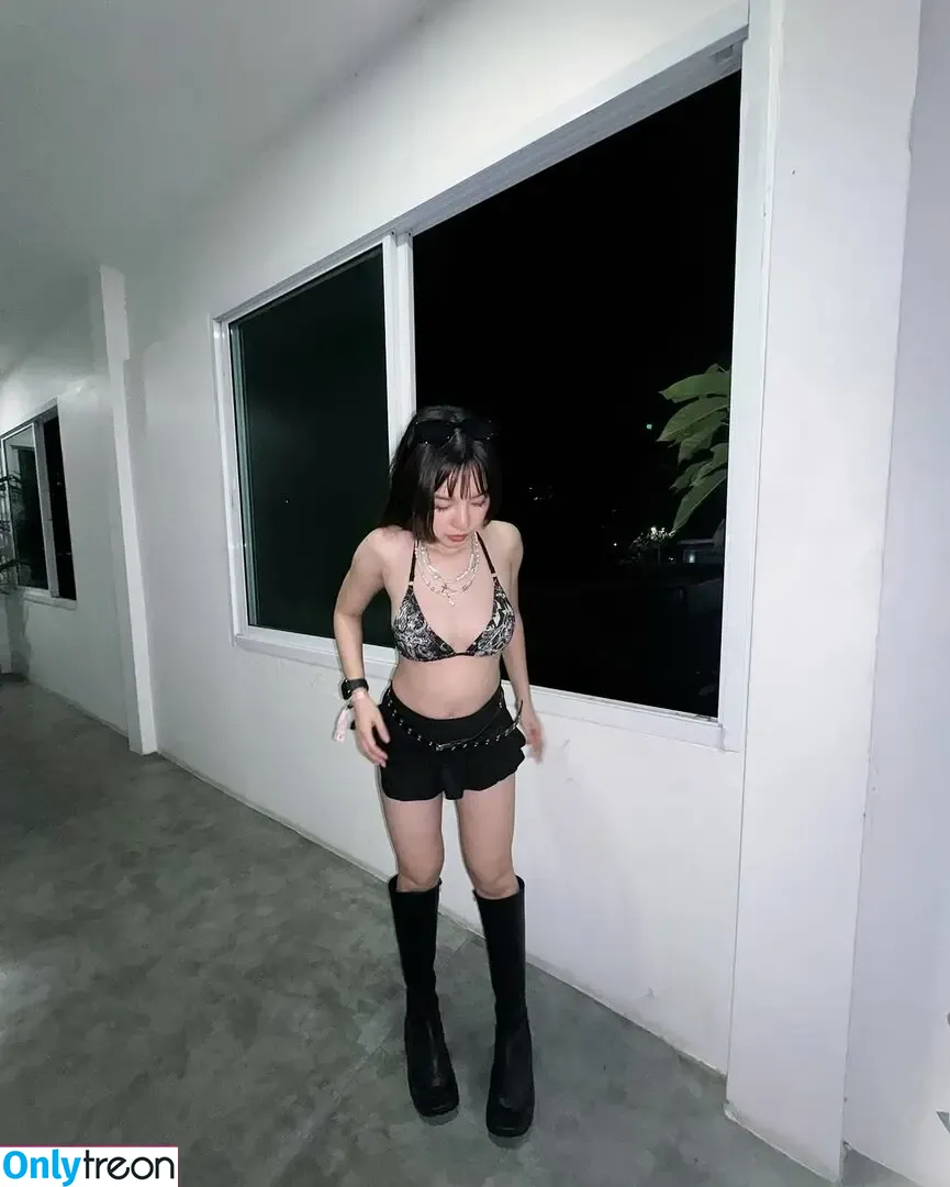 Tongbunny nude photo #0074 (Tongbunny)