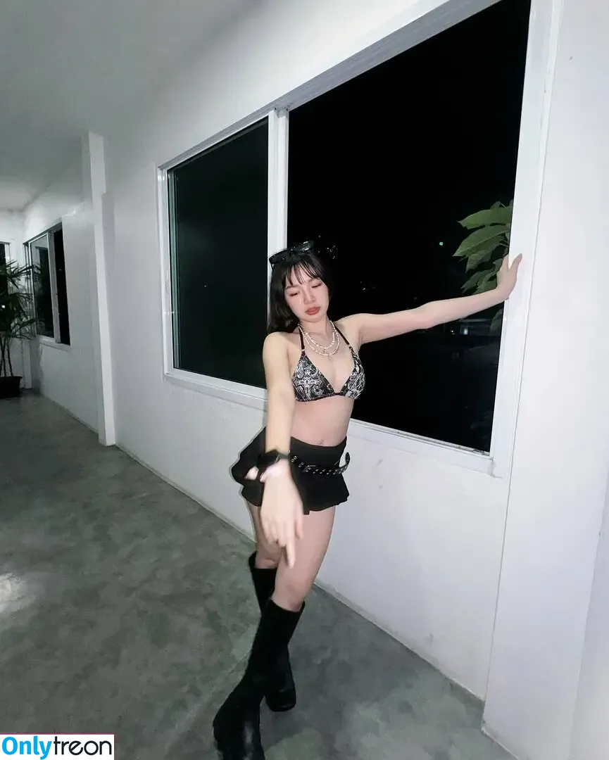 Tongbunny nude photo #0075 (Tongbunny)