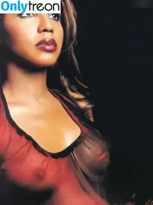 Toni Braxton / tonibraxton nude photo #0003
