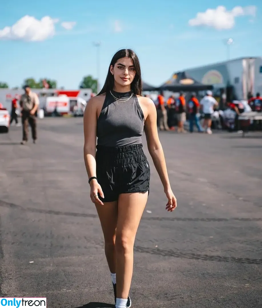 Toni Breidinger голая photo #0094 (tonibreidinger)