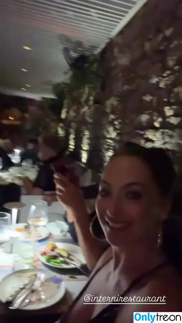 Tonia Buxton nude photo #0050 (toniabuxton)