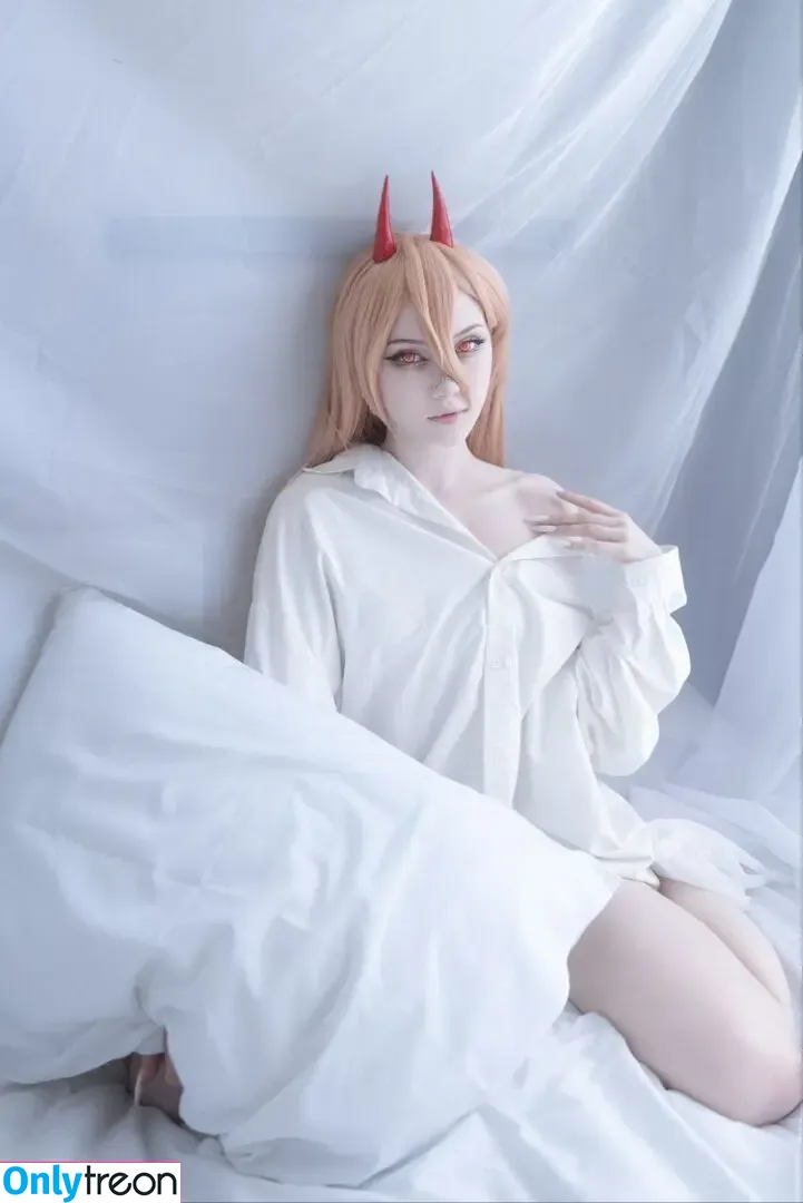 Tontsacu.ra nude photo #0023 (tontsacura)