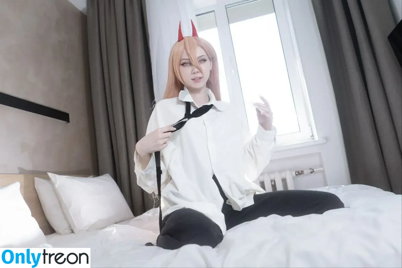 Tontsacu.ra nude photo #0027 (tontsacura)