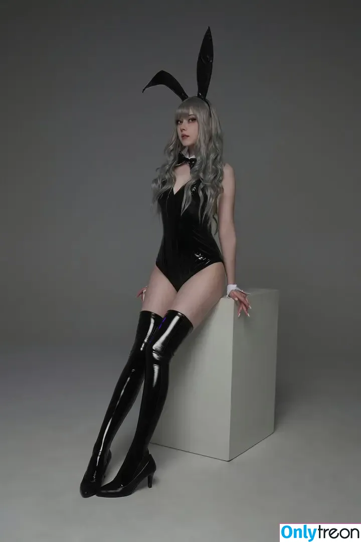 Tontsacu.ra nude photo #0056 (tontsacura)