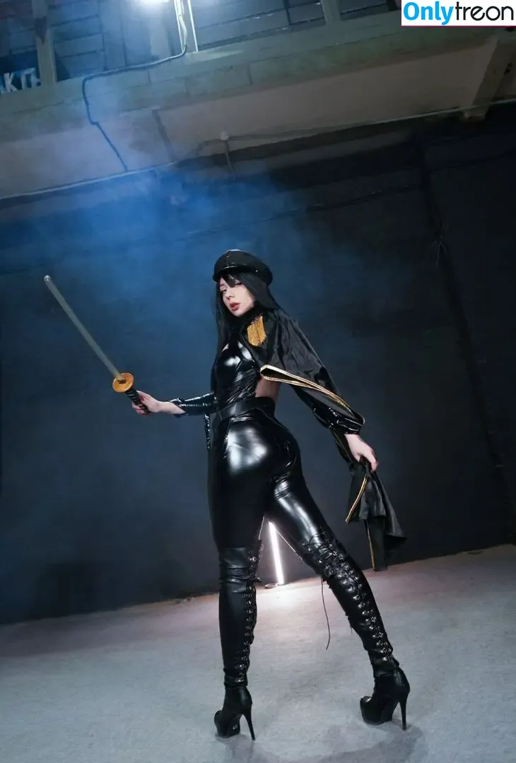 Tontsacu.ra nude photo #0069 (tontsacura)