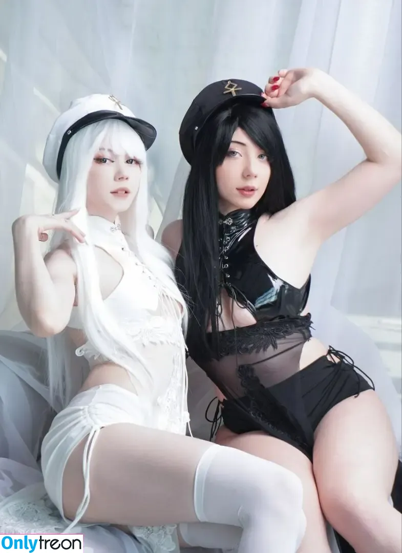 Tontsacu.ra nude photo #0086 (tontsacura)