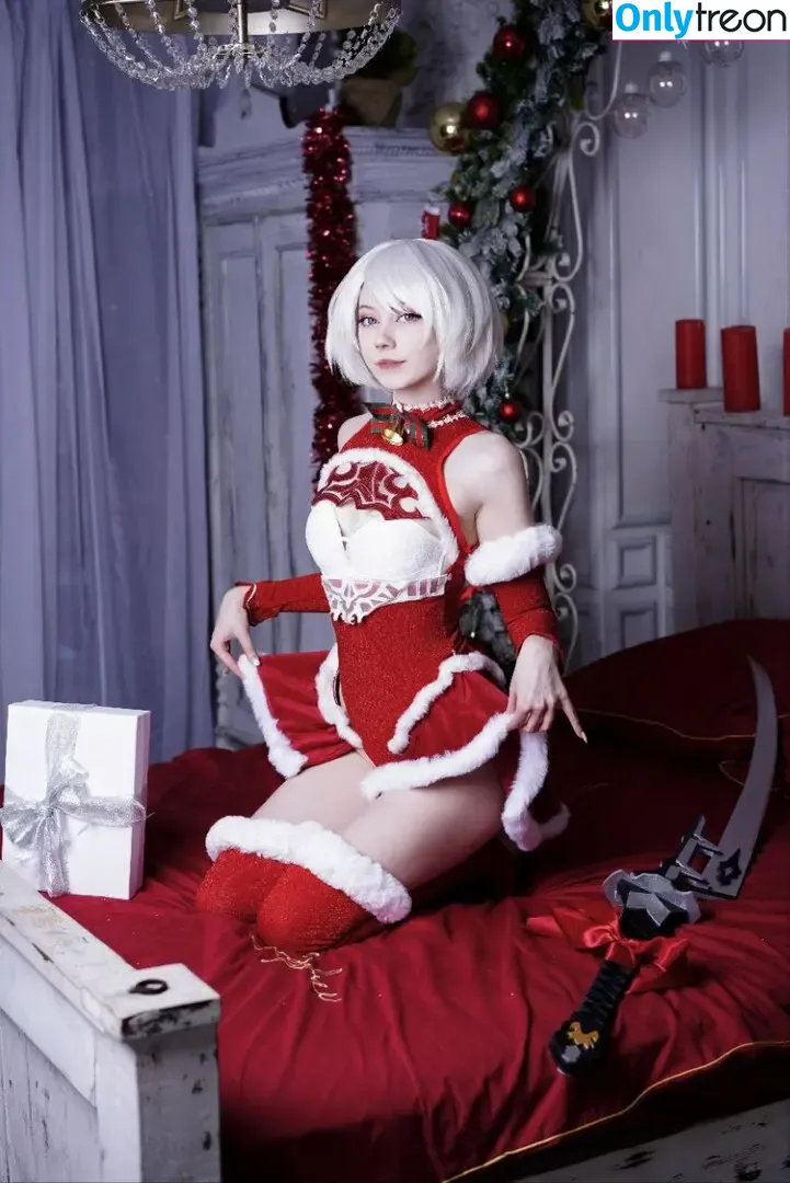 Tontsacu.ra nude photo #0094 (tontsacura)
