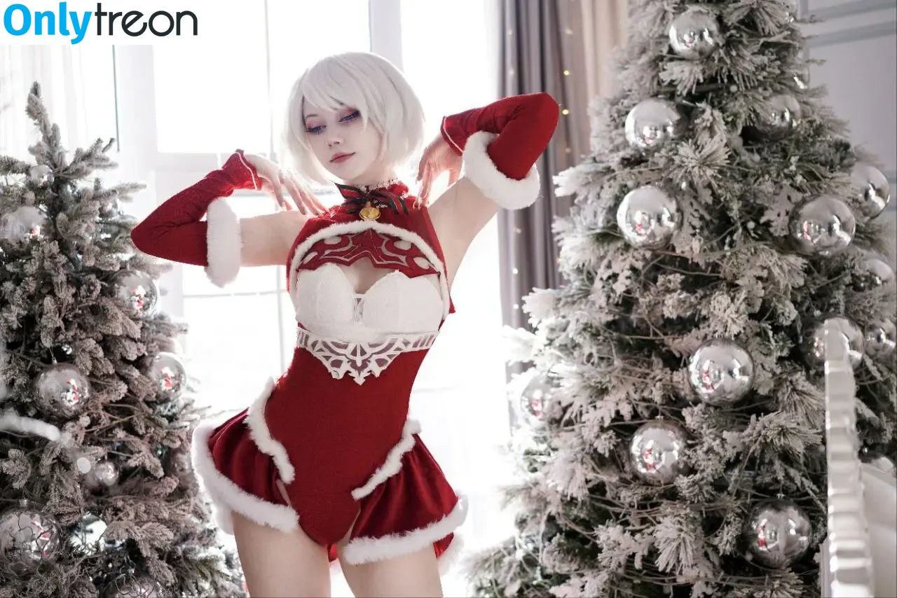 Tontsacu.ra nude photo #0102 (tontsacura)