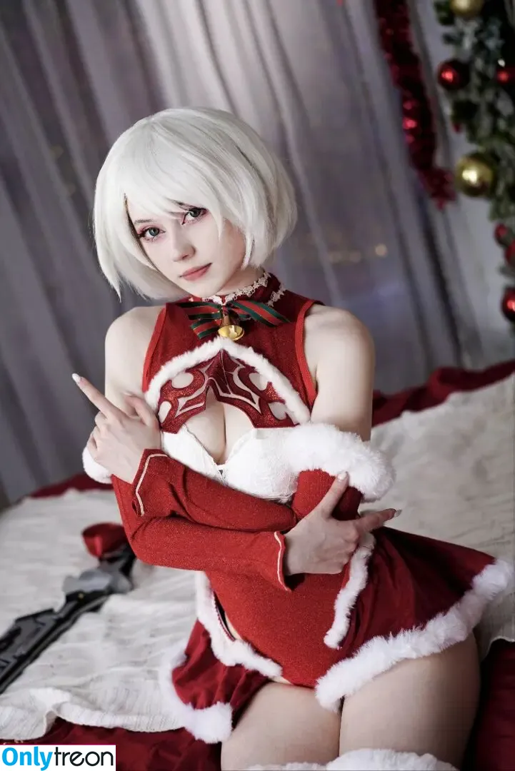 Tontsacu.ra nude photo #0111 (tontsacura)