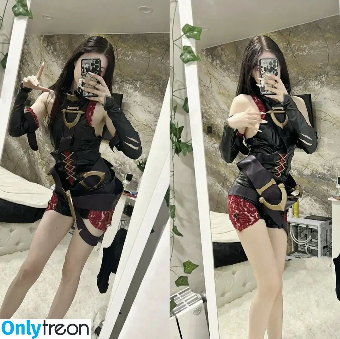 Tontsacu.ra nude photo #0121 (tontsacura)