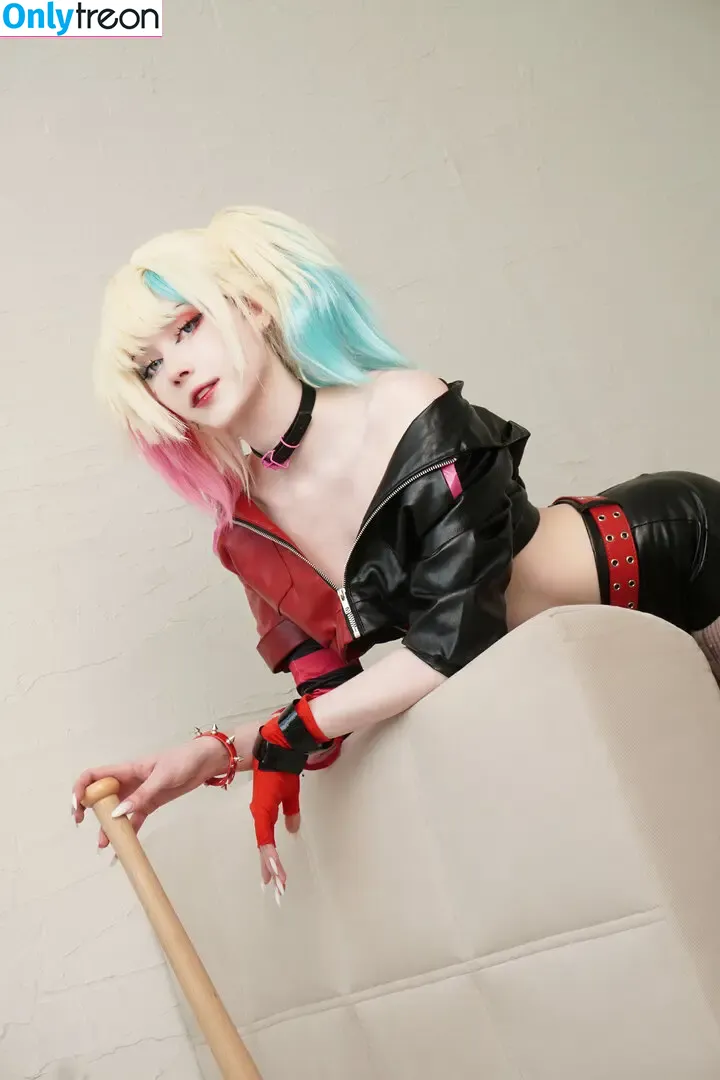 Tontsacu.ra nude photo #0124 (tontsacura)