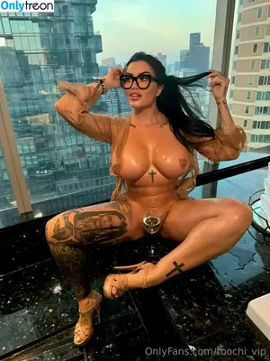 Toochi Kash / Italia Kash / italia_kash / toochi_kash фото голая #0055