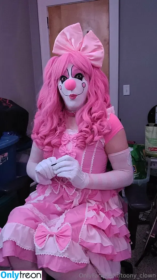 toony_clown голая photo #0270 (toony_clown)