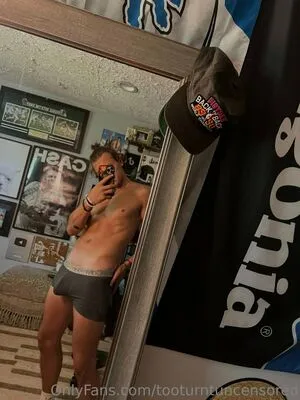 tooturntuncensored / tooturnttony nude photo #0020