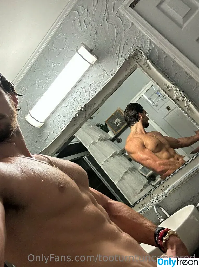 tooturntuncensored nude photo #0015 (tooturnttony)