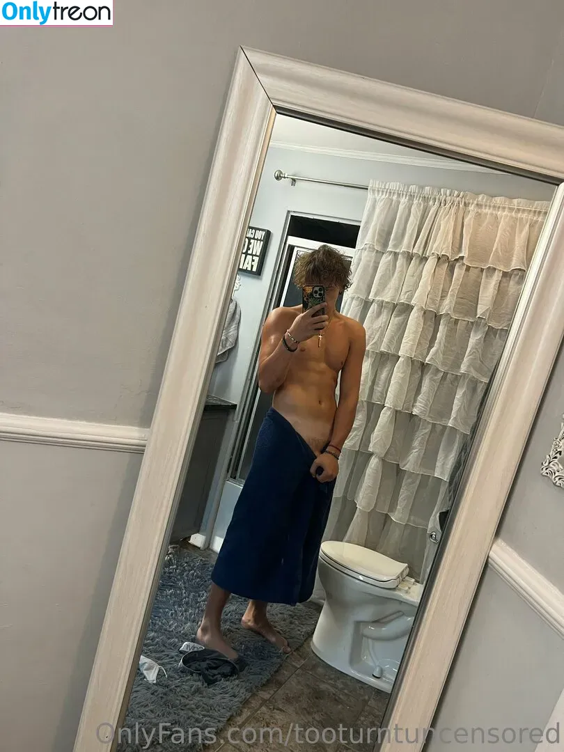 tooturntuncensored nude photo #0018 (tooturnttony)