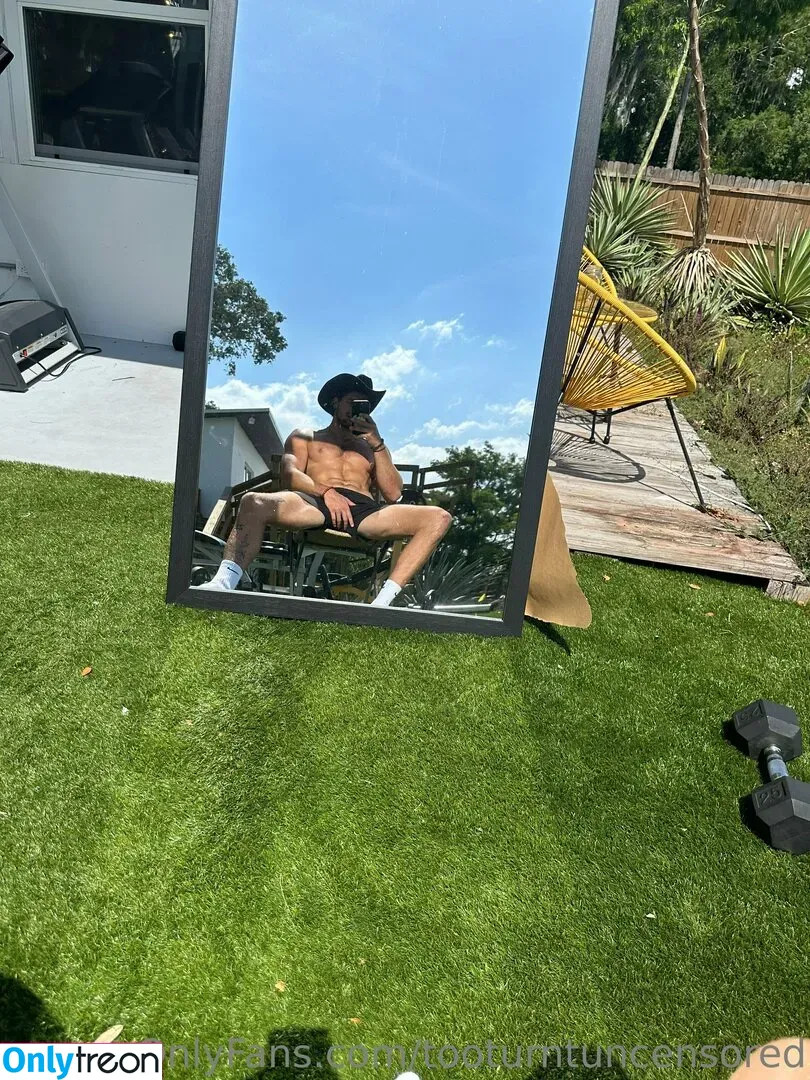 tooturntuncensored nude photo #0032 (tooturnttony)