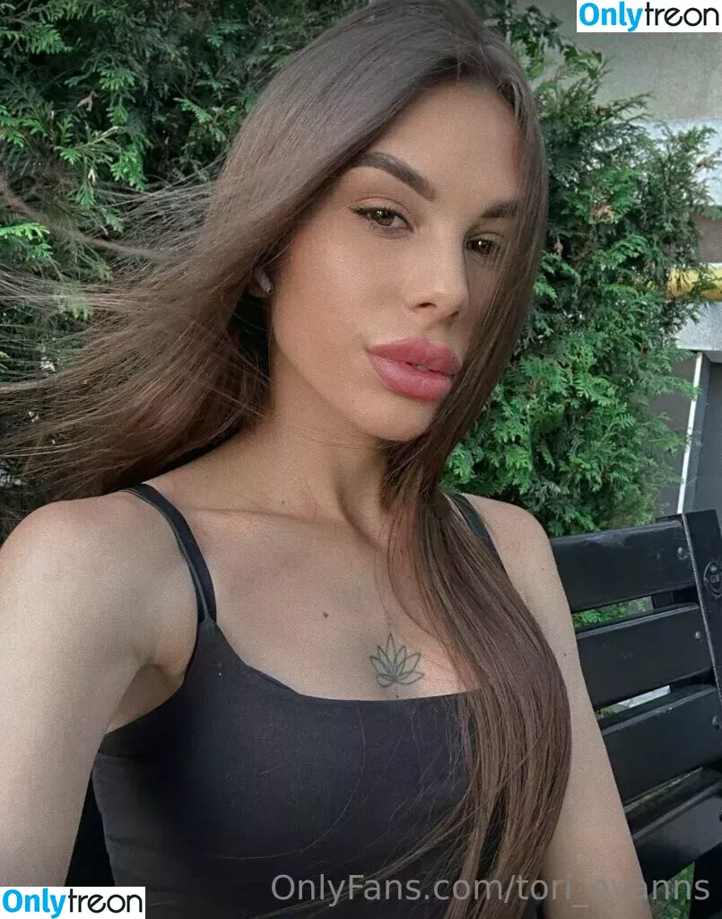 tori_evanns nude photo #0010 (tori_evans_)